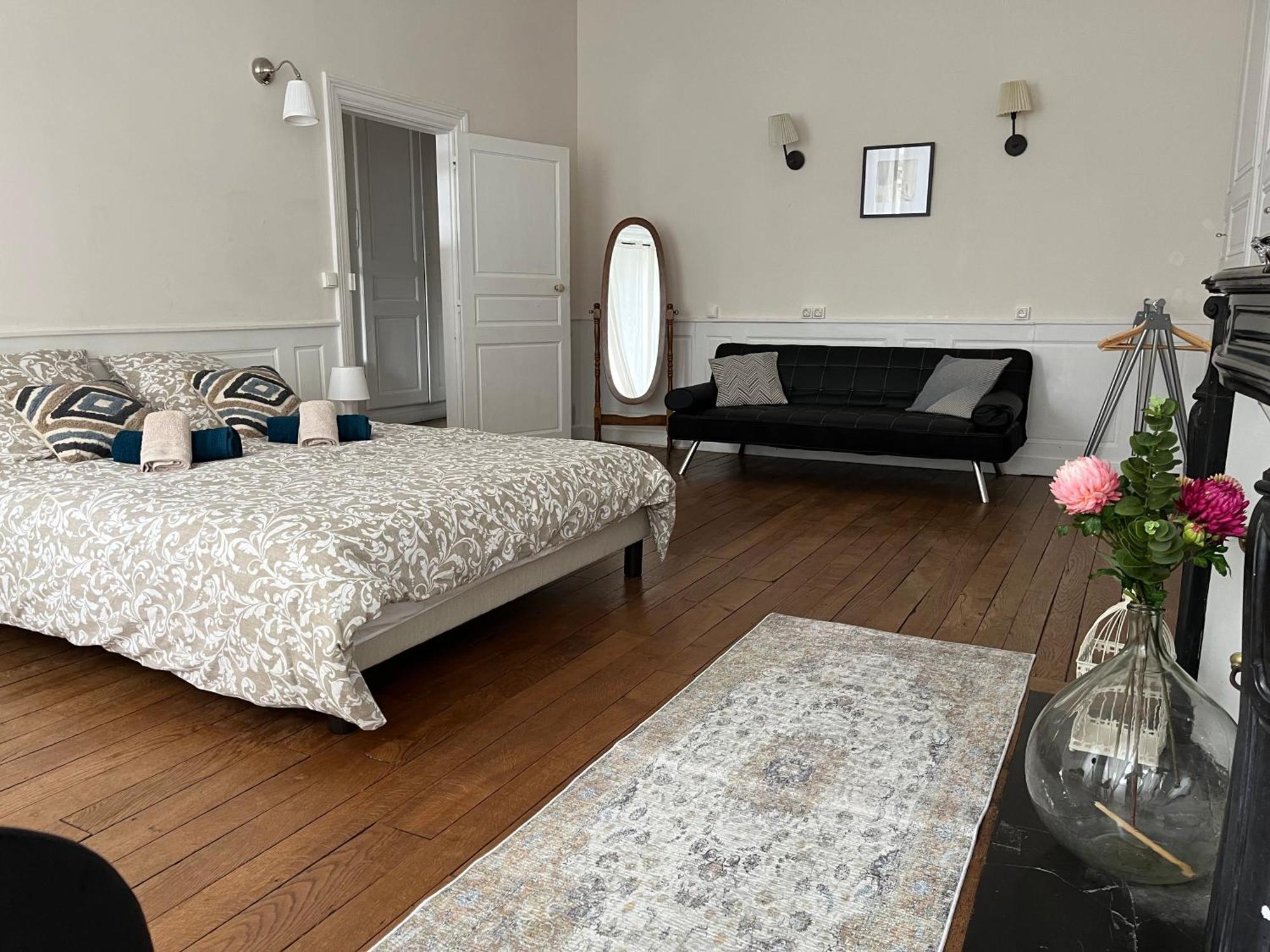 La Villa Louana 2 Appartement 100 M2 Charme De L Ancien En Coeur De Ville Обюссон Экстерьер фото
